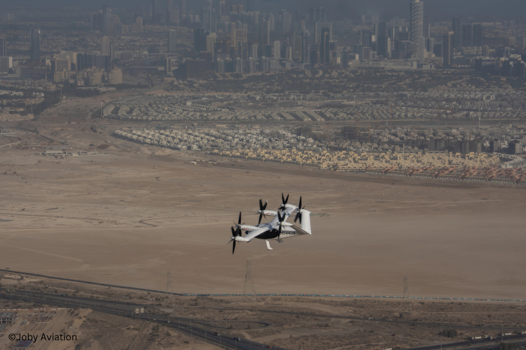 UAE・ドバイ、「空飛ぶタクシー」が年内に商業運航開始へ