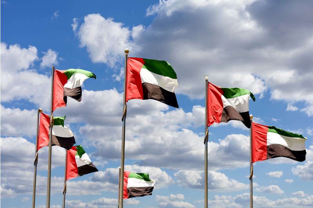 UAE建国54周年を祝うナショナルデー ドバイ各地で花火・ショーが実施