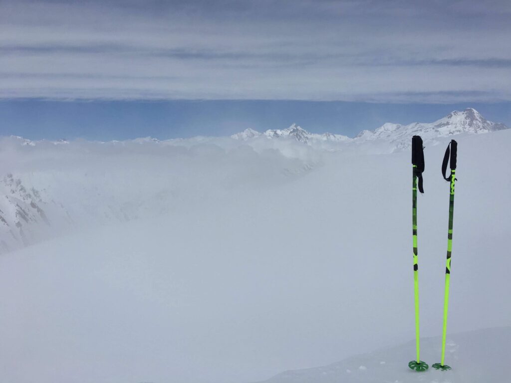 冬のジョージアスキーは天空（グダウリ）